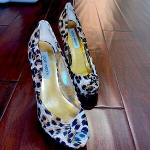 Steve Madden leopard heels
